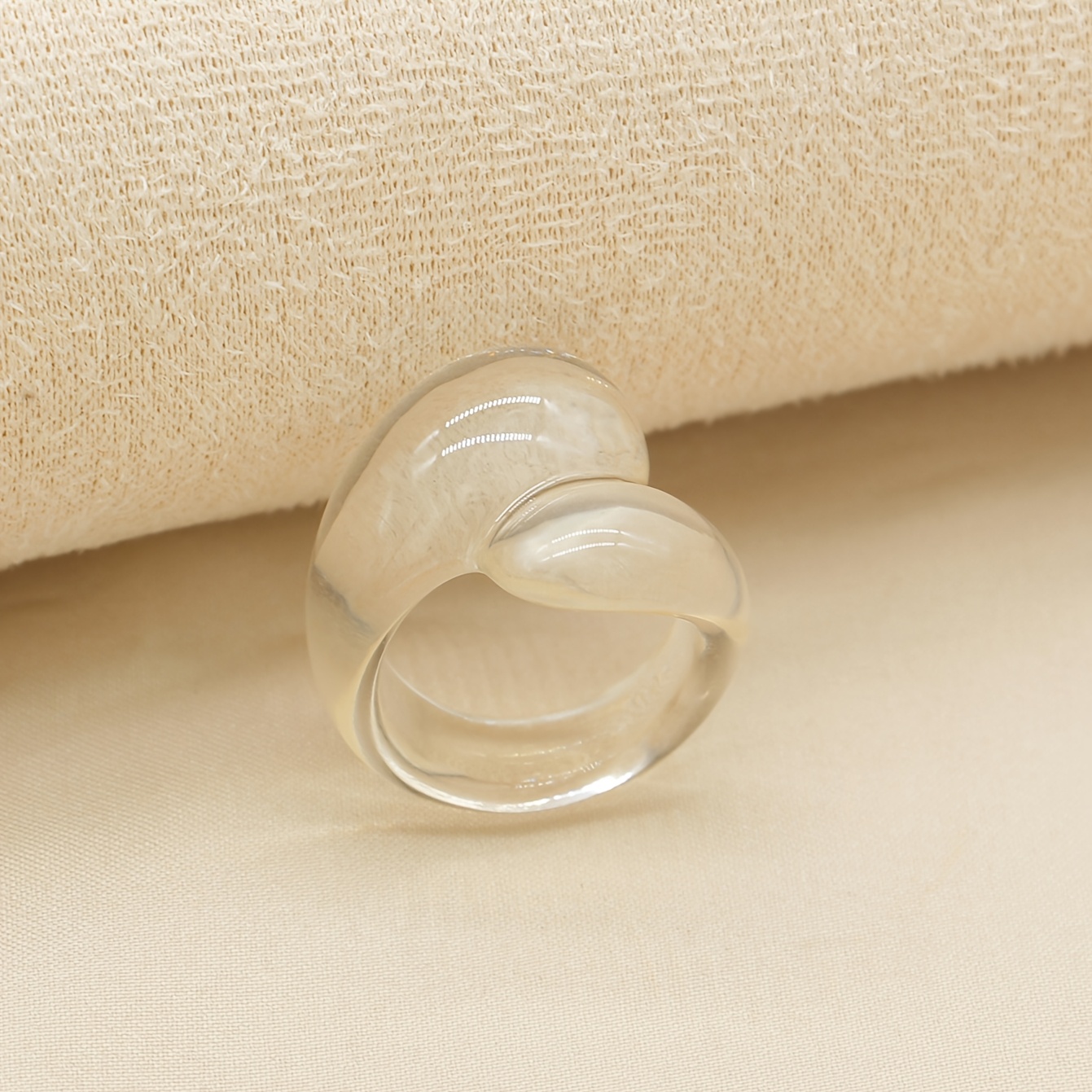 Bohemian Style Vintage Minimalist Resin Closed Ring
